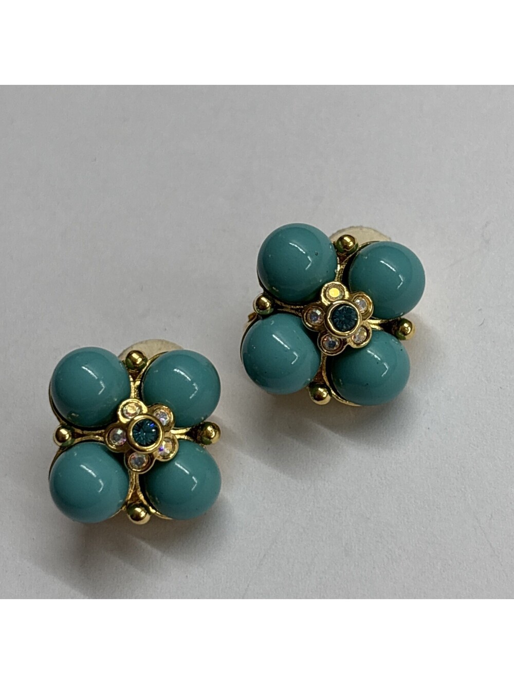 Gorgeous Joan Rivers Teal Blue Flower Rhinestone Clip on   Earrings CAT RESCUE